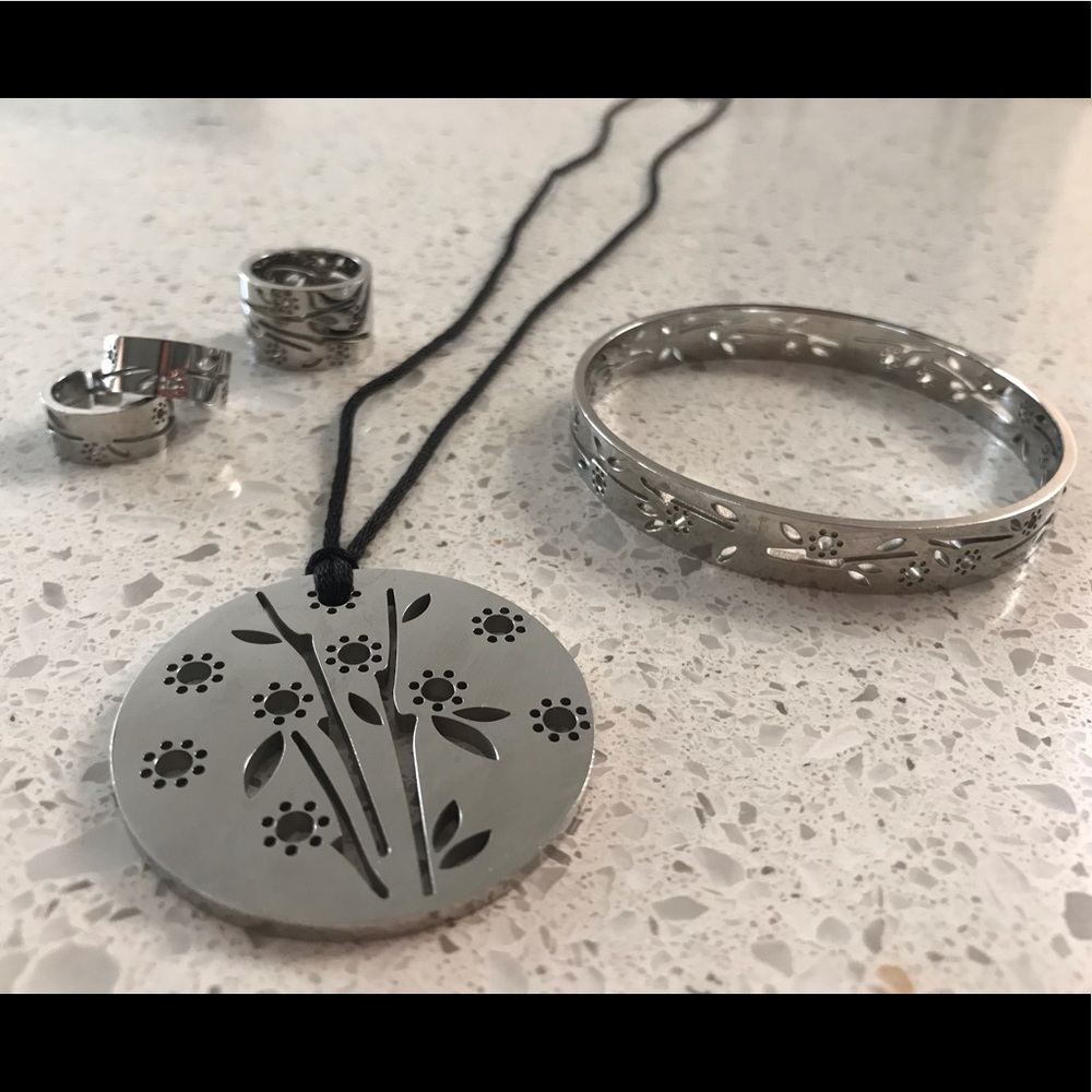 Authentic Swatch Silver Set